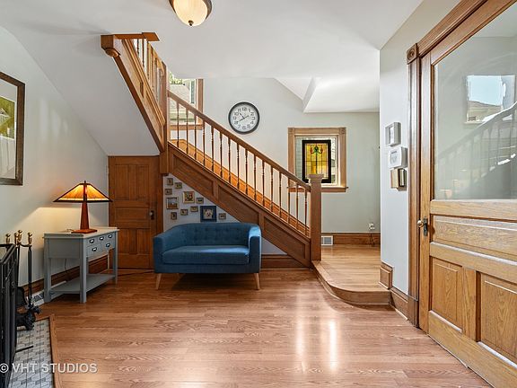 3rd image of 3419 Wenonah Ave