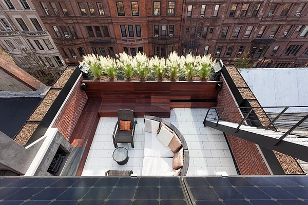 Sold by Leslie J. Garfield | media 31