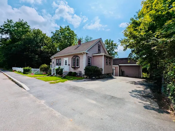 230 Main St, North Chelmsford, MA 01863