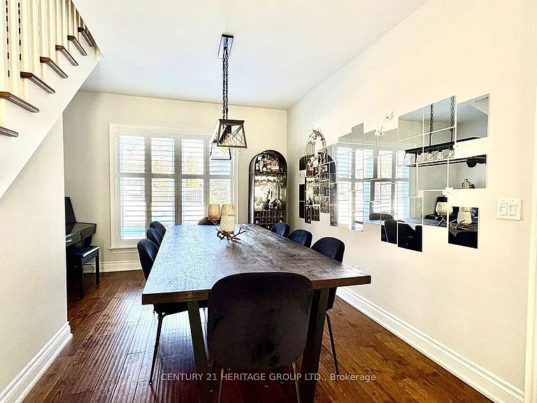 22 Cedar Cres #MAIN — Photo 13
