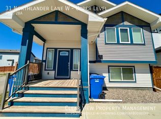 31 Northlander Ln W, Lethbridge, AB T1J 5N1