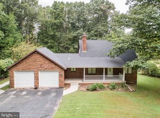 4681 Hay Dr, Manchester, MD 21102