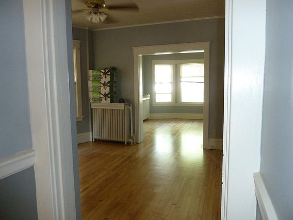 5th image of 3717 E Plankinton Ave