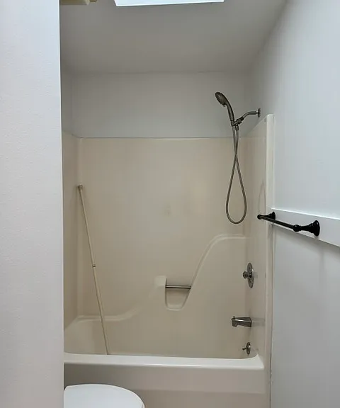 765 Exton Ct — Photo 6
