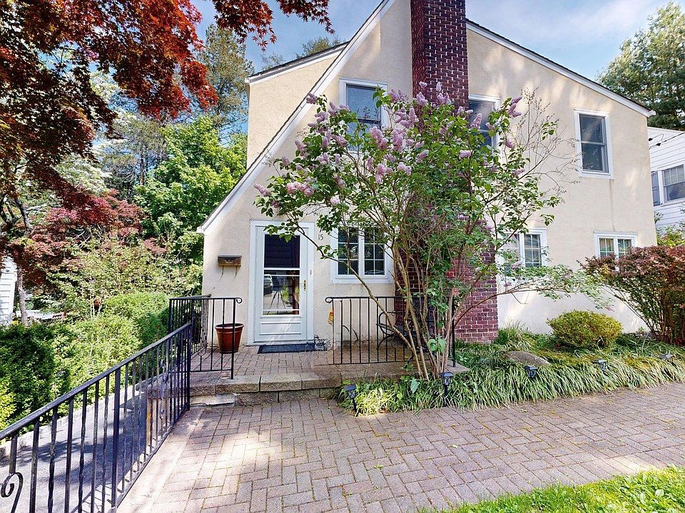 1st image of 15 Woodbine Road