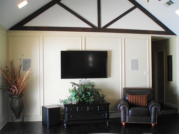 Living Room/in wall Sound
