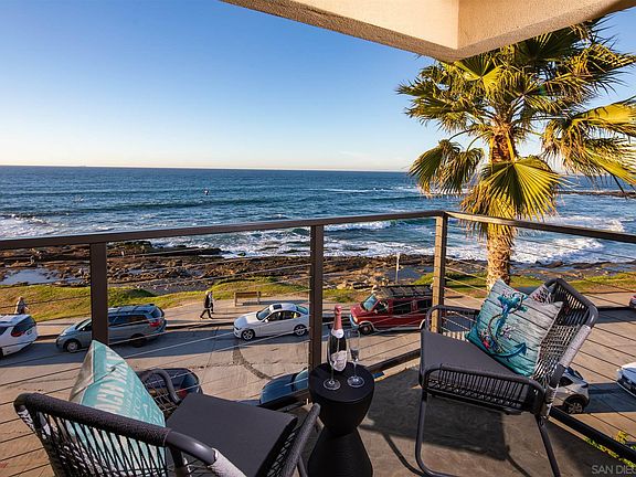 5th image of 457 Coast Blvd Unit 402