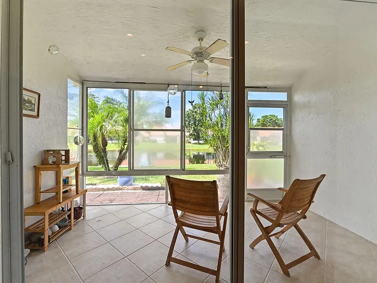 6077 Lake Hibiscus Dr — Photo 28