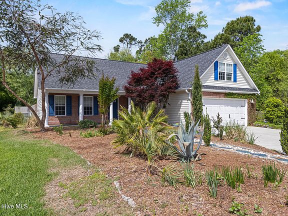 3rd image of 5001 Long Pointe Road