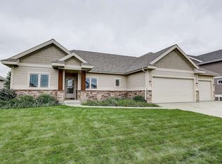850 Walter Run, Waunakee, WI 53597