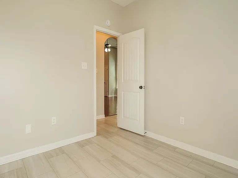 140 Hidden Meadows Ln — Photo 14