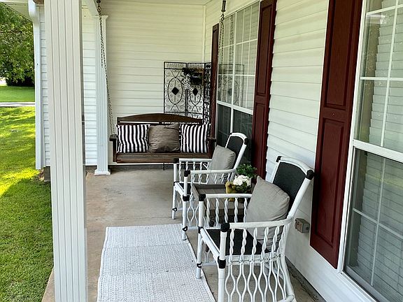 2nd image of 1302 Carolina Trce