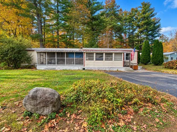 16 Lunar Lane, Nashua, NH 03062