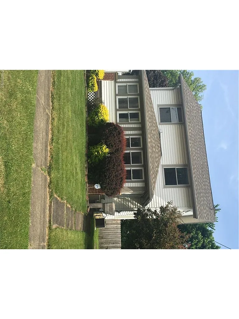 145 Creed St photo 1