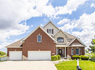 2329 Clifton Ct, Normal, IL 61761