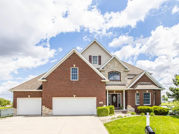 2329 Clifton Ct, Normal, IL 61761