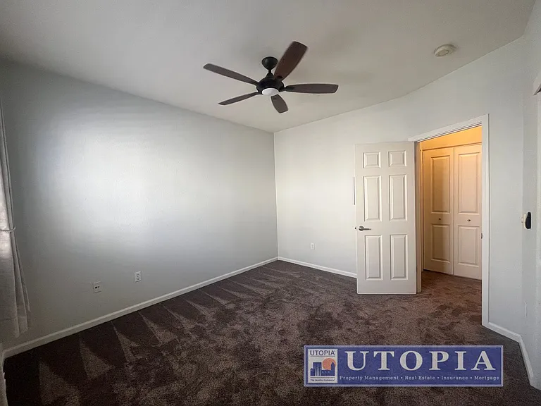 156 Everson Dr — Photo 12