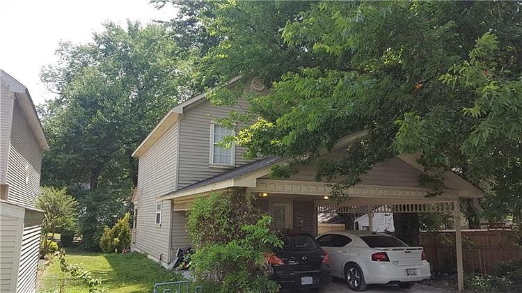 1st image of 115 W Tahlequah St