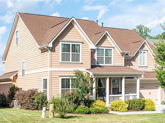 2nd image of 3032 Drummond Ave