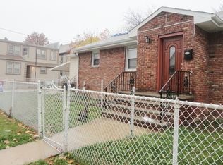 1211 E Henry St, Linden, NJ 07036