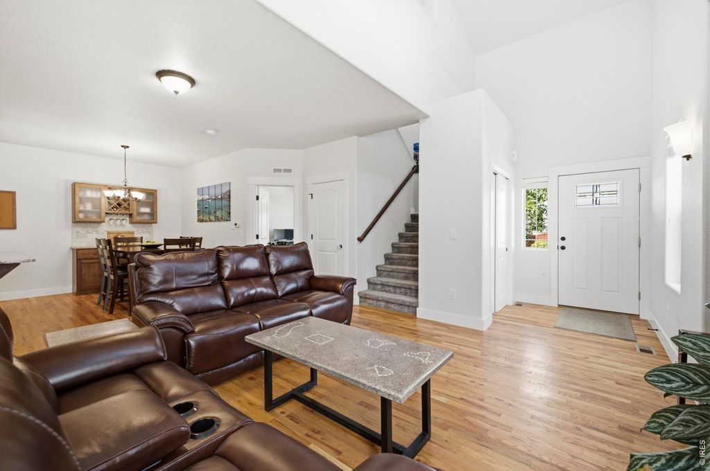 908 Ridge Runner Dr
