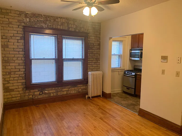 127 Grant St W — Photo 11