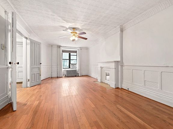 5th image of 32 E 126th St