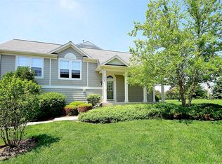 1020 Reserve Dr, Elgin, IL 60124