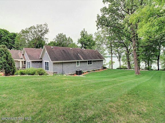 5th image of 1698 E Shore Dr