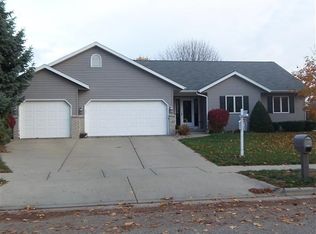 2025 Anvil Ln, Madison, WI 53716