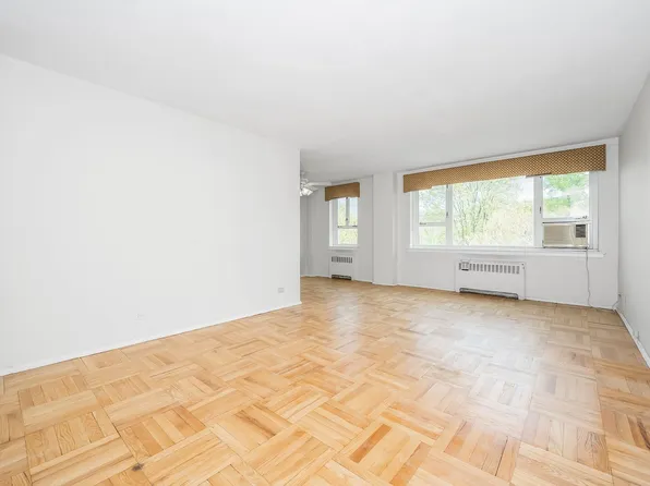 5355 Henry Hudson Pkwy W image 5 of 16