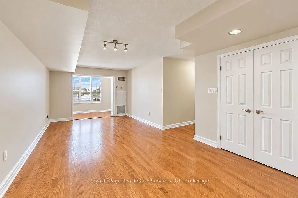 2 bed, $3,900 — Photo 4