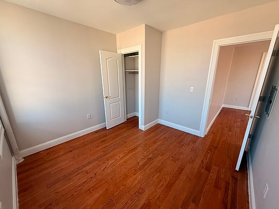 4th image of 403 53rd St #22R