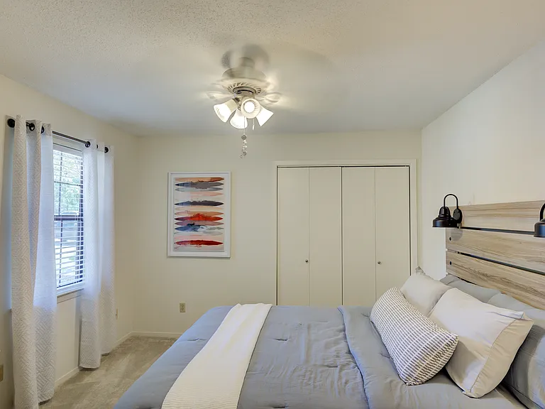 Azalea Guest Bedroom