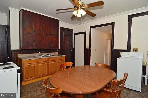 216 Greenwich St — Photo 3