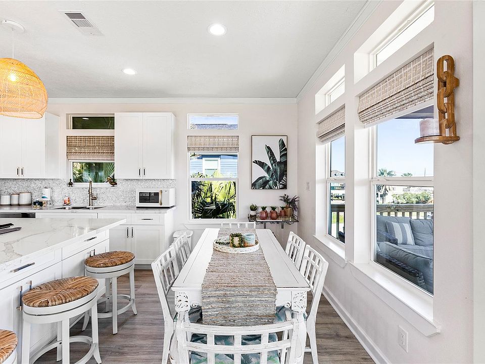 1st image of 4028 Surf Dr