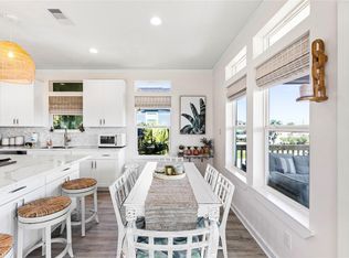 4028 Surf Dr, Galveston, TX 77554