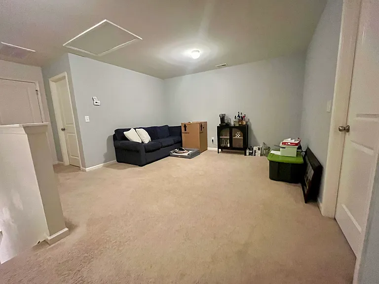 106 Brookshire Ln #B — Photo 10