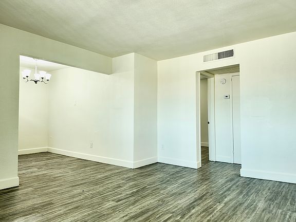 5th image of 1401 N 35th St #23