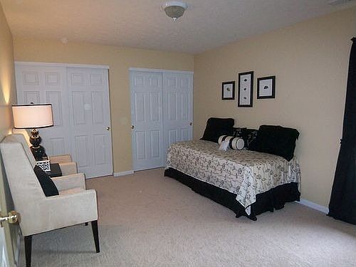3rd image of 6301 Edgewater Dr