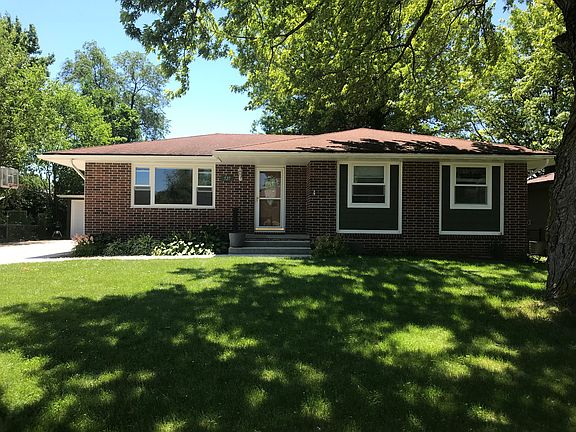 2nd image of 527 Preston Dr