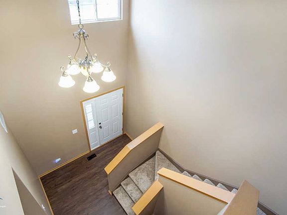 5th image of 21519 Eich Dr