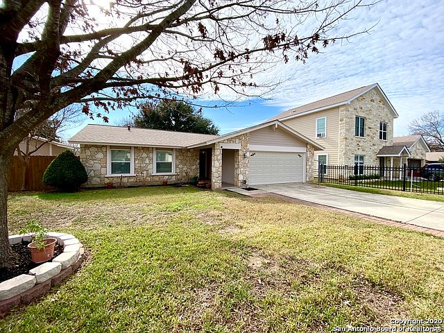1st image of 9526 Quicksilver Dr