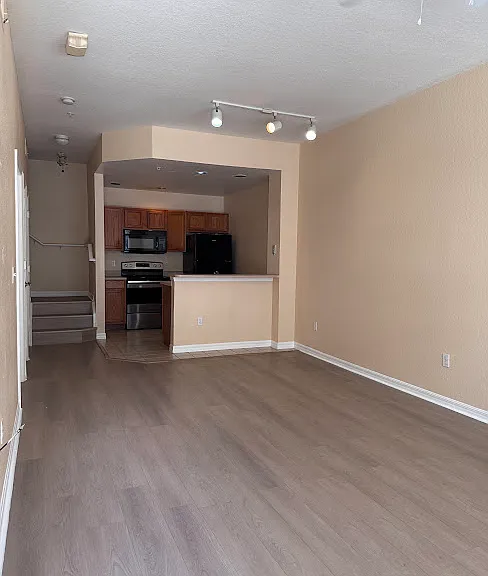 2220 San Vittorino Cir #104 — Photo 2