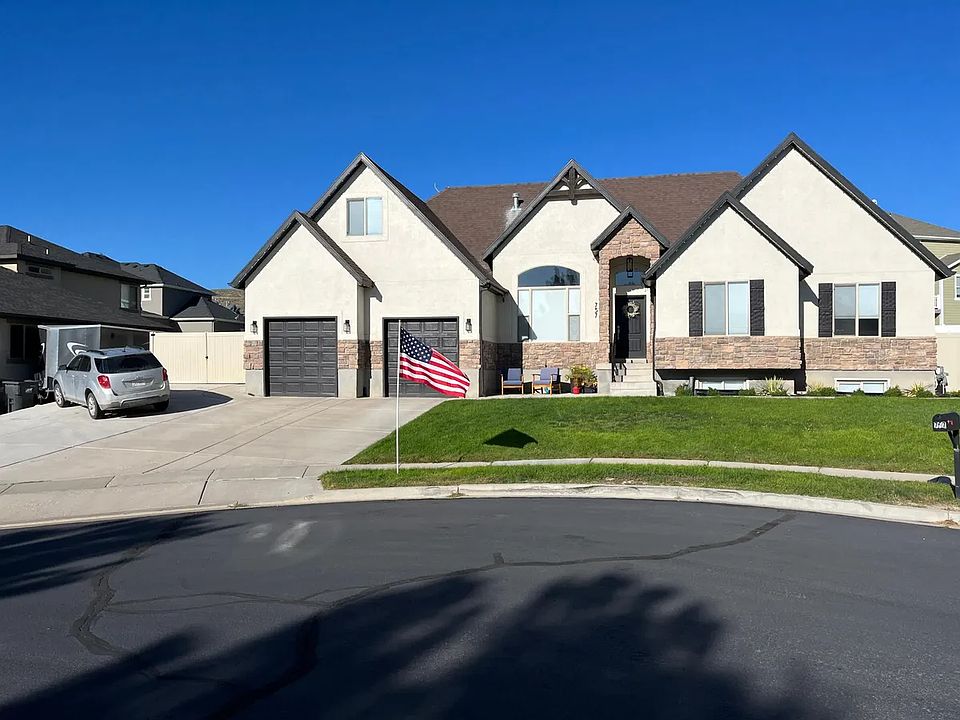 1st image of 757 N Badger Ln #Basement