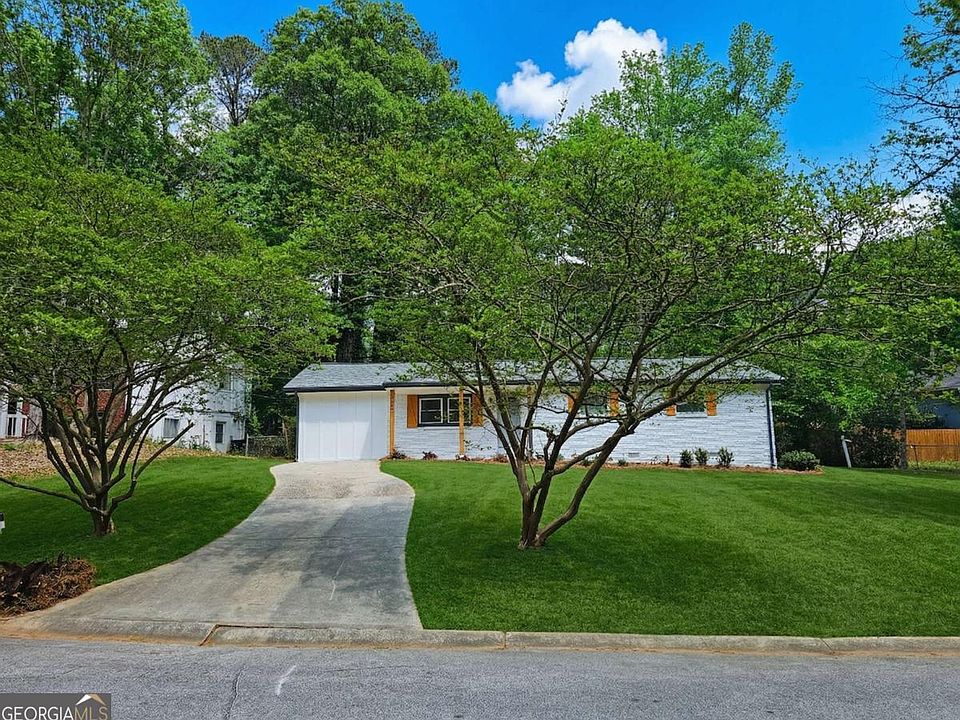 1st image of 2450 Elkhorn Dr