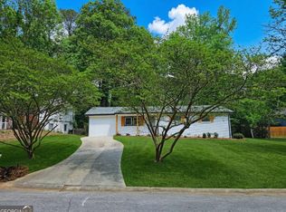 2450 Elkhorn Dr, Decatur, GA 30034