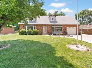 2520 Stratford Ln, Granite City, IL