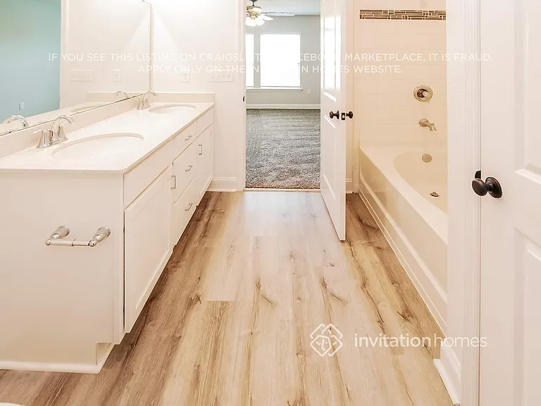 14545 Needham Dr — Photo 10