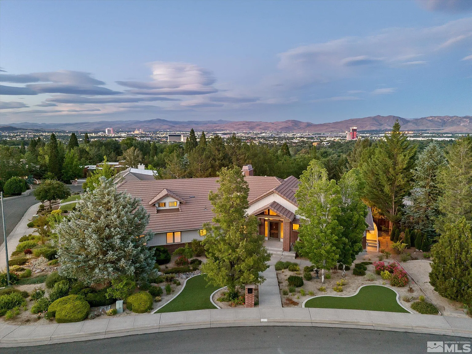 4276 Muirwood Cir photo 1